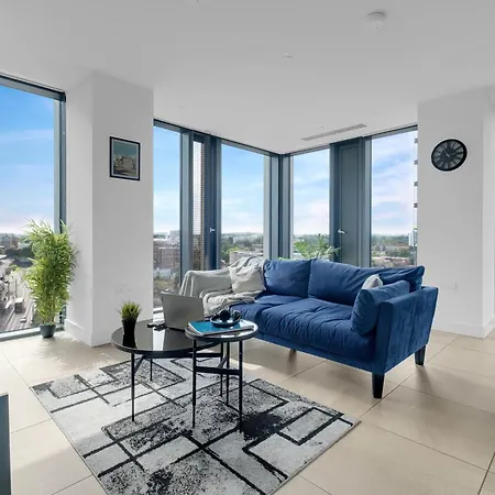 Mercian Luxury Apartments: City Centre Living with Rooftop Terrace Birmingham Exterior photo
