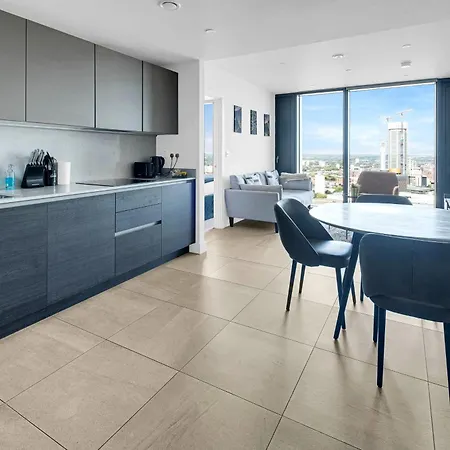 Mercian Luxury Apartments: City Centre Living with Rooftop Terrace Birmingham Exterior photo